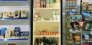 254-funkcjonalne-zastosowania-boxow-polkowych-w-ekspozycji-produ.webp