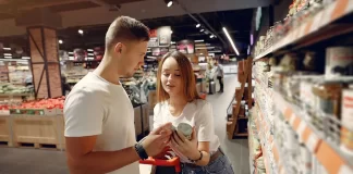 brooklyn.pl - 281-jak-zorganizowac-nowoczesna-ekspozycje-produktow-na-polkach-.webp