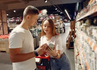 Jak zorganizować nowoczesną ekspozycję produktów na półkach sklepowych brooklyn.pl - 281-jak-zorganizowac-nowoczesna-ekspozycje-produktow-na-polkach-.webp